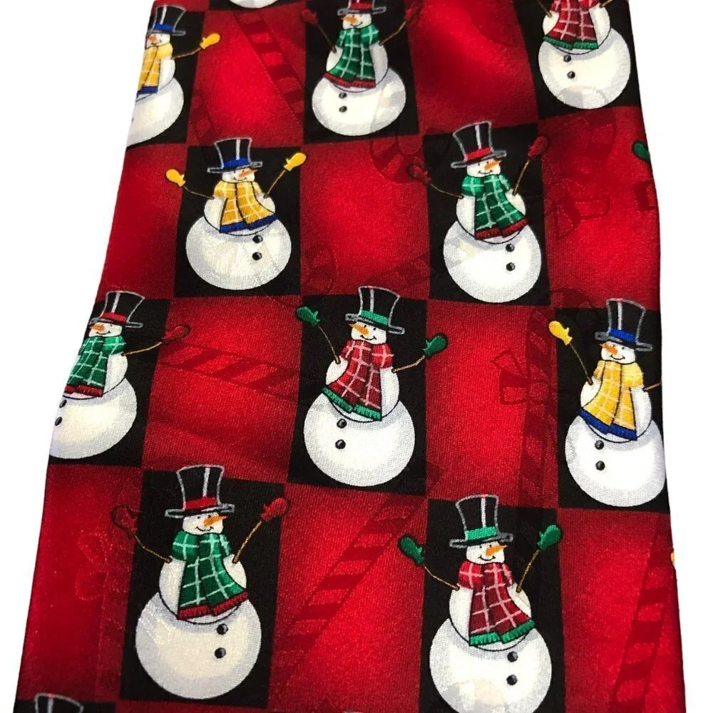 Hallmark Specialties Christmas Snowmen Necktie All Silk Red Tie EUC